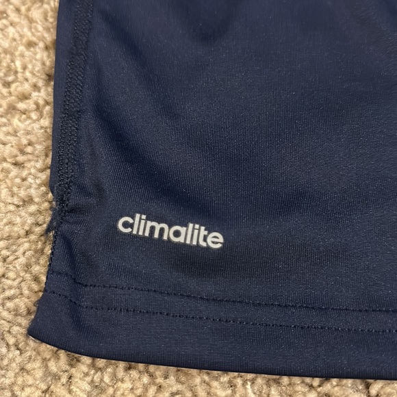 Marquette Golden Eagles Tee - Picture 6 of 6